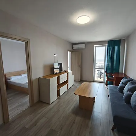 Apartament Admiral Sea *